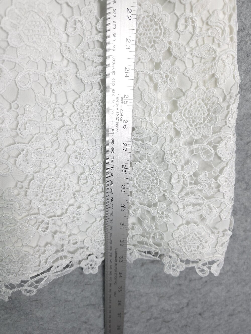 Self-Portrait Pearl-Embellished Guipure Lace Scoop-Neck White Mini Dress - Picture 14 of 14